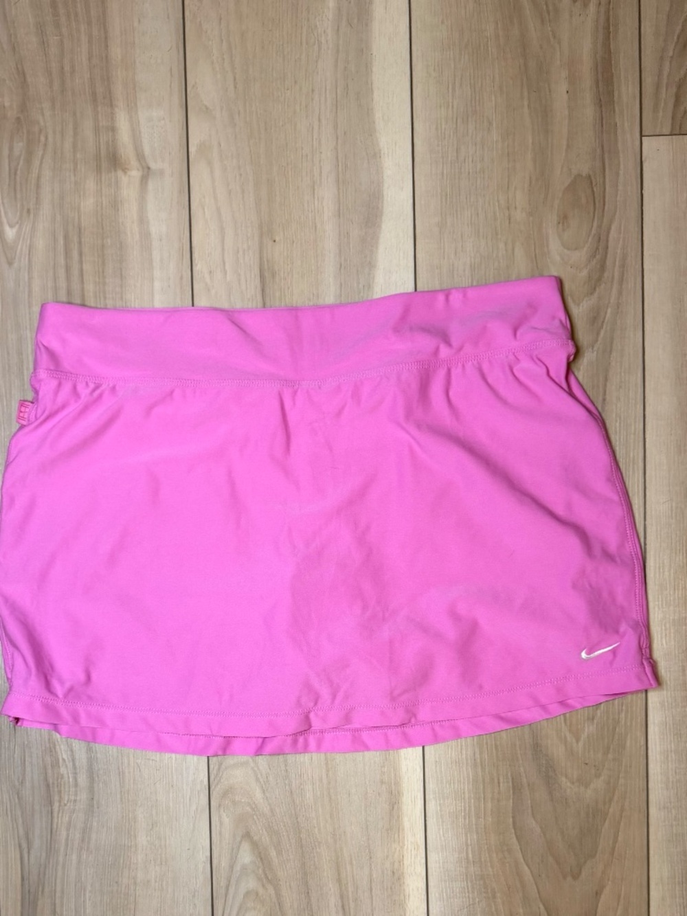 Nike Pink Tennis Skirt Built In Shorts Size Medium Athletic Skort - Picture 3 of 3